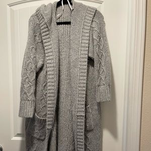 Heavy long cardigan with good